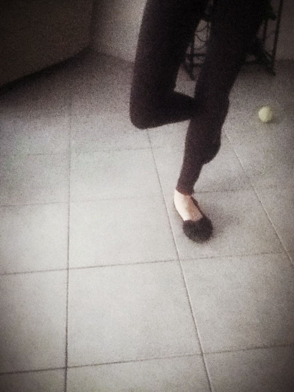 Put your right leg behind your left leg. C: