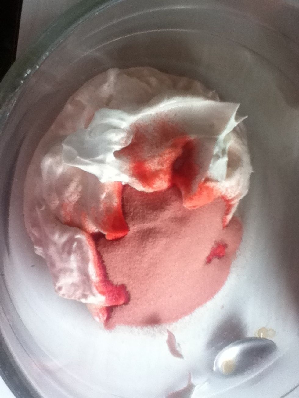 put your yogurt and jello powder into a bowl :)