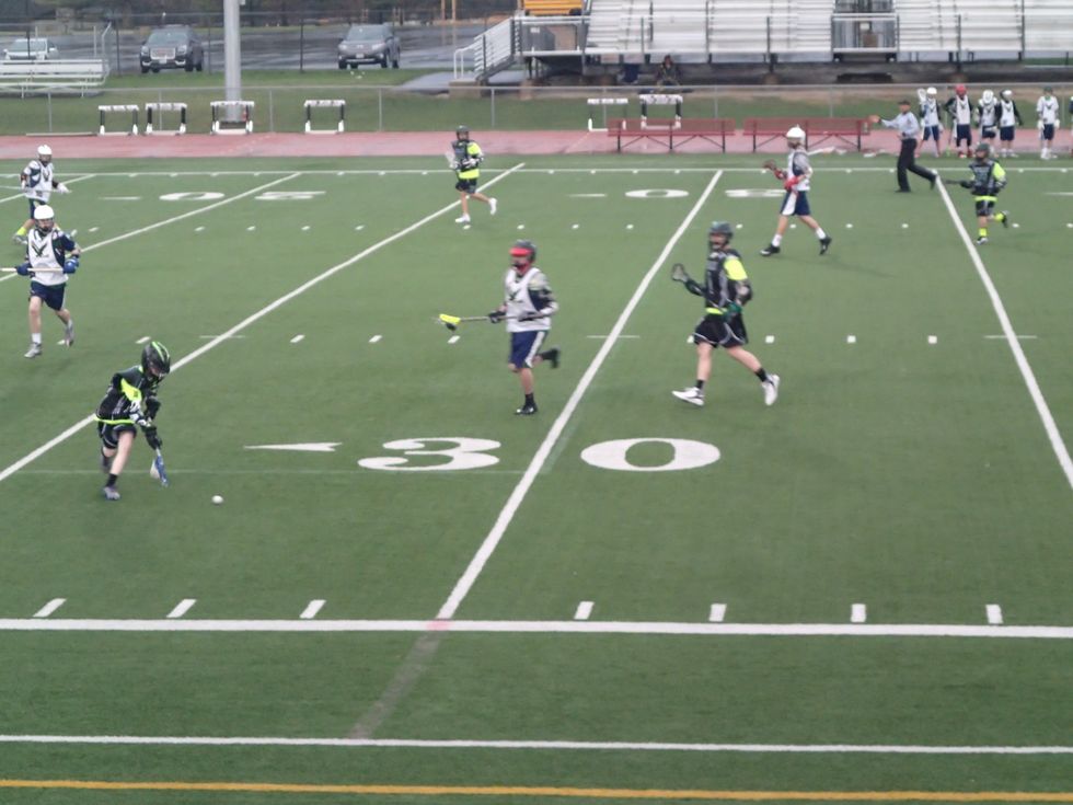 Putting in extra effort when the game gets tough helps everyone succeed and help the team win. Some times it is a lot of extra work but it is worth it.