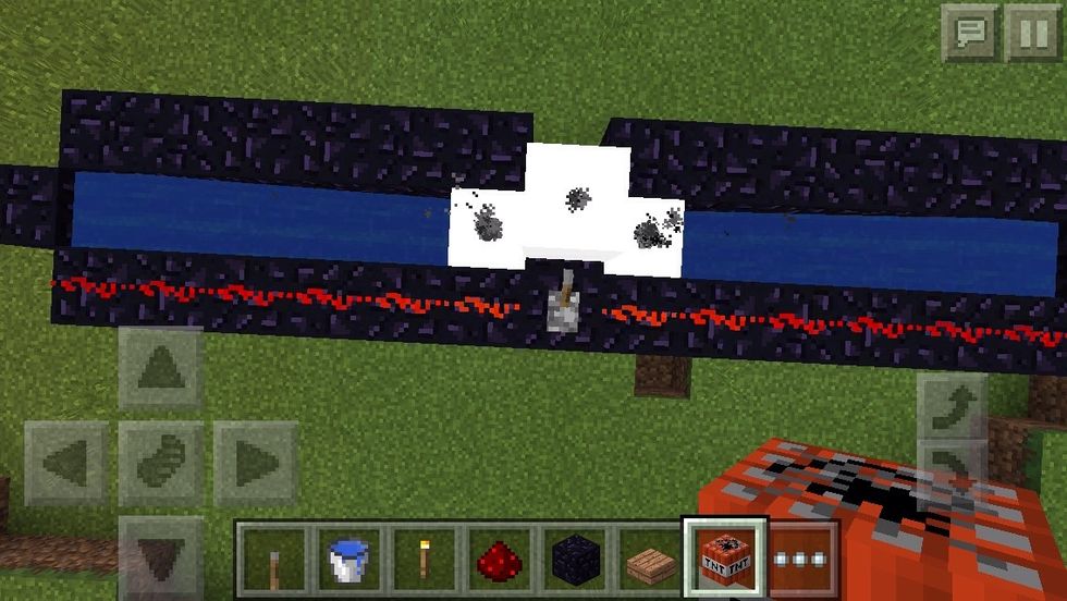 Quickly at 6 to 7 seconds add tnt in center