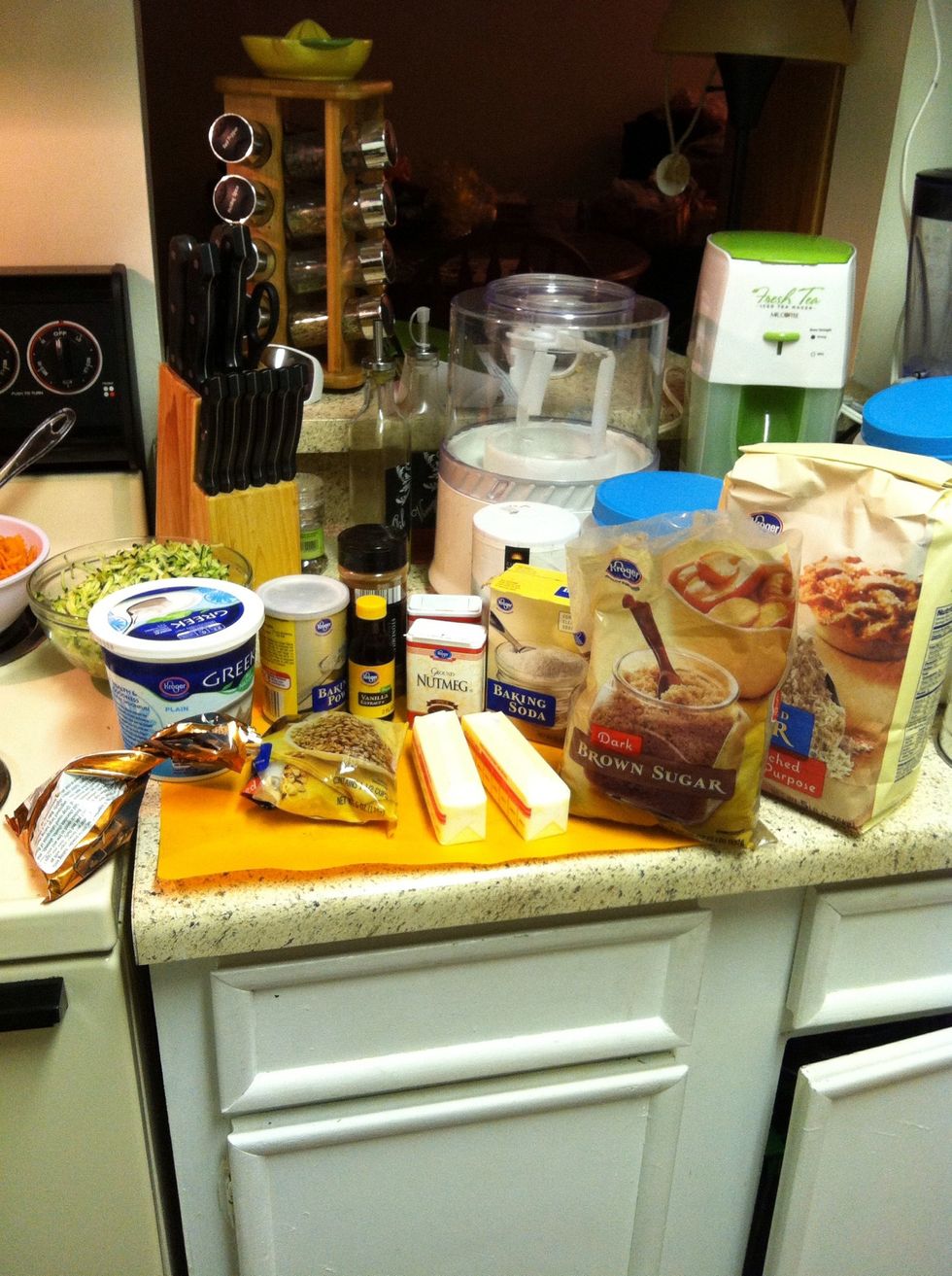 Quite obviously I don't have enough room in my kitchen!! And in a couple if weeks we are moving to a SMALLER apartment... What was I thinking?!