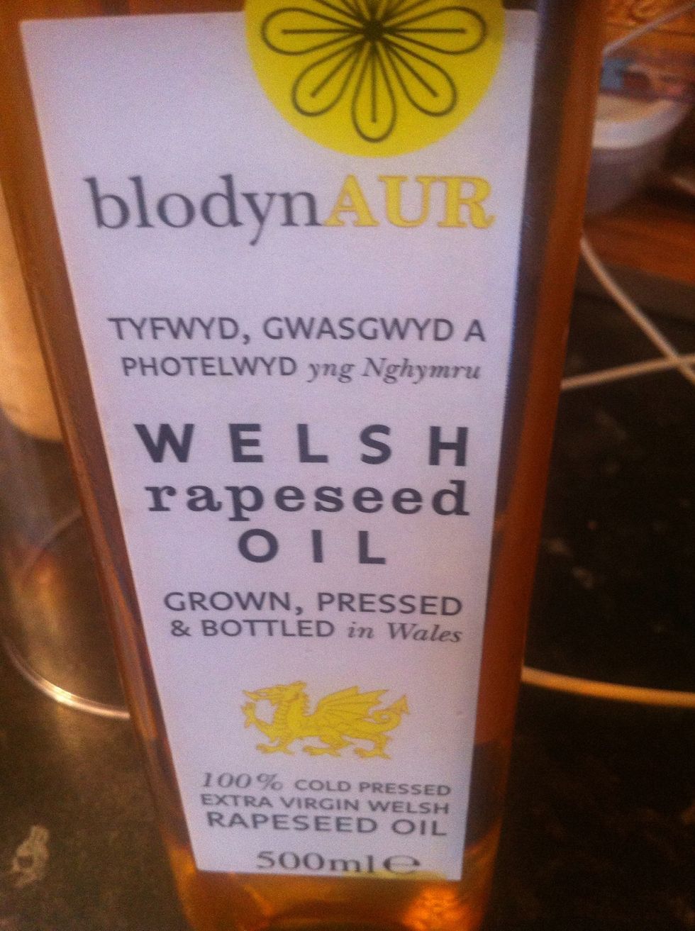 Rapeseed known to be the best and healthy oil. You can use olive oil or any oil you want