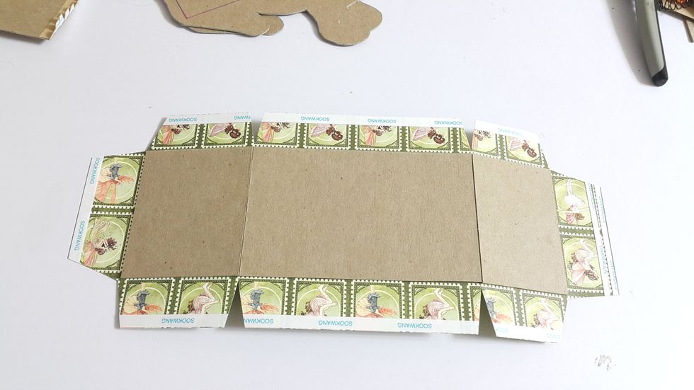 Ready another set for holding the mini album with 3" width as well