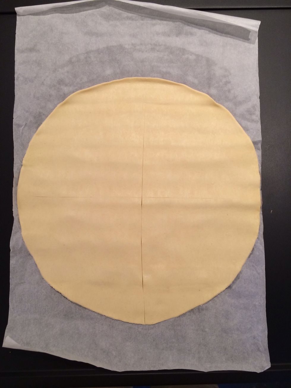 Ready pizza dough