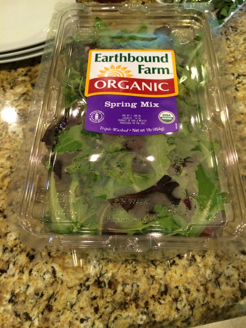 Ready the mix greens.