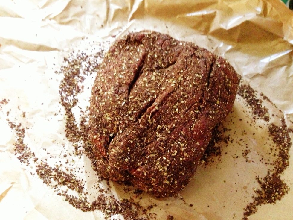 Really rub, rub, rub your dry spices into the roast! Get those hands dirrrrty. You know you wanna! \ud83d\udc4b