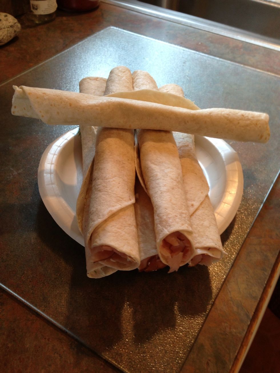 Recipe should yield 5 rolls, plus 1 vegetarian roll (no turkey).