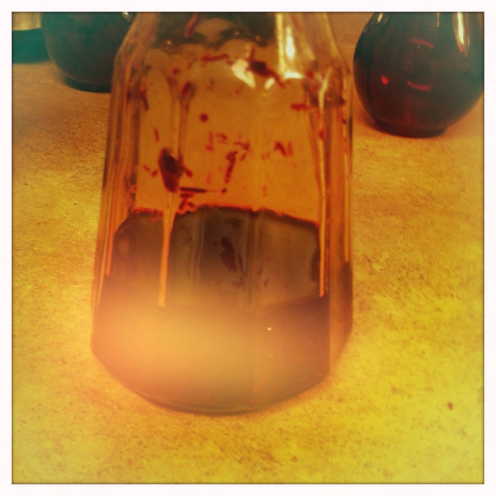 Red Sandalwood is such a pretty color! Red sandalwood is widely used as a natural dye. And for those of you who don't know, it is a very sweet, woodsy, earthy scent that blends well with anything.