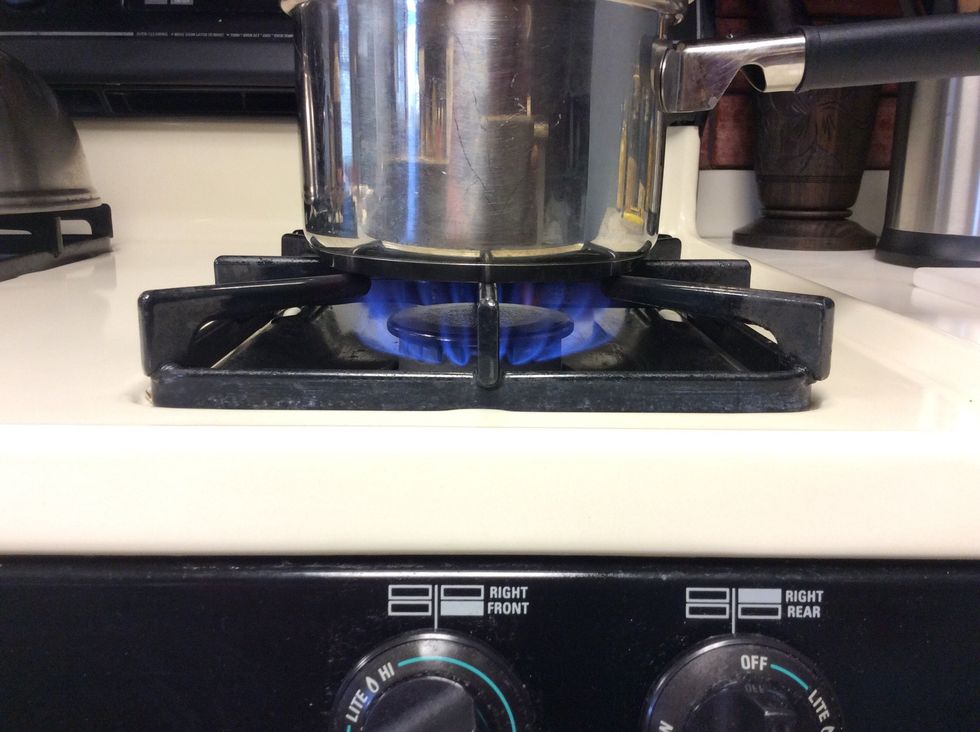 Remember, as oily and salty as salami is, you do NOT need to salt/oil your water.