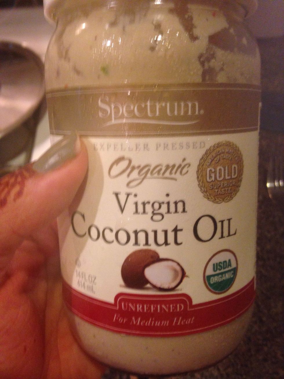 Remember that vegan garlic sauce we made in a previous guide?  We need about a cup and a half of that. If you didn't make it, look over the guide & check yourself before you wreck yourself fool!