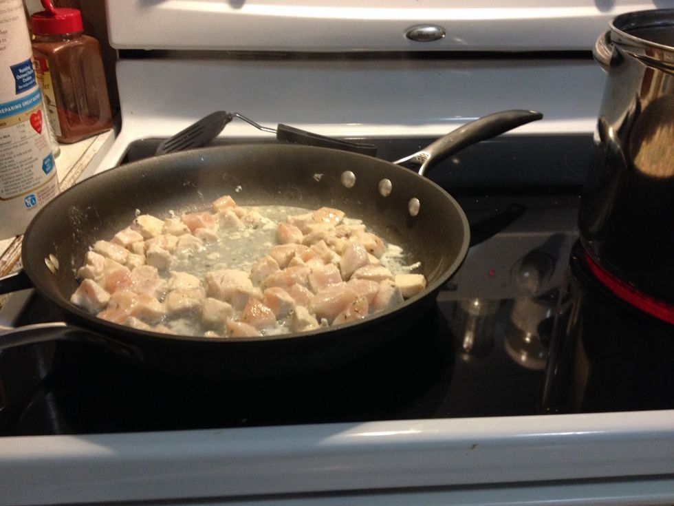 Remember to face handle toward stove and away from tiny grabbing hands.