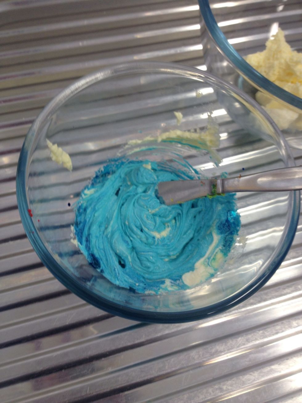 Remember to mix all the colouring through.