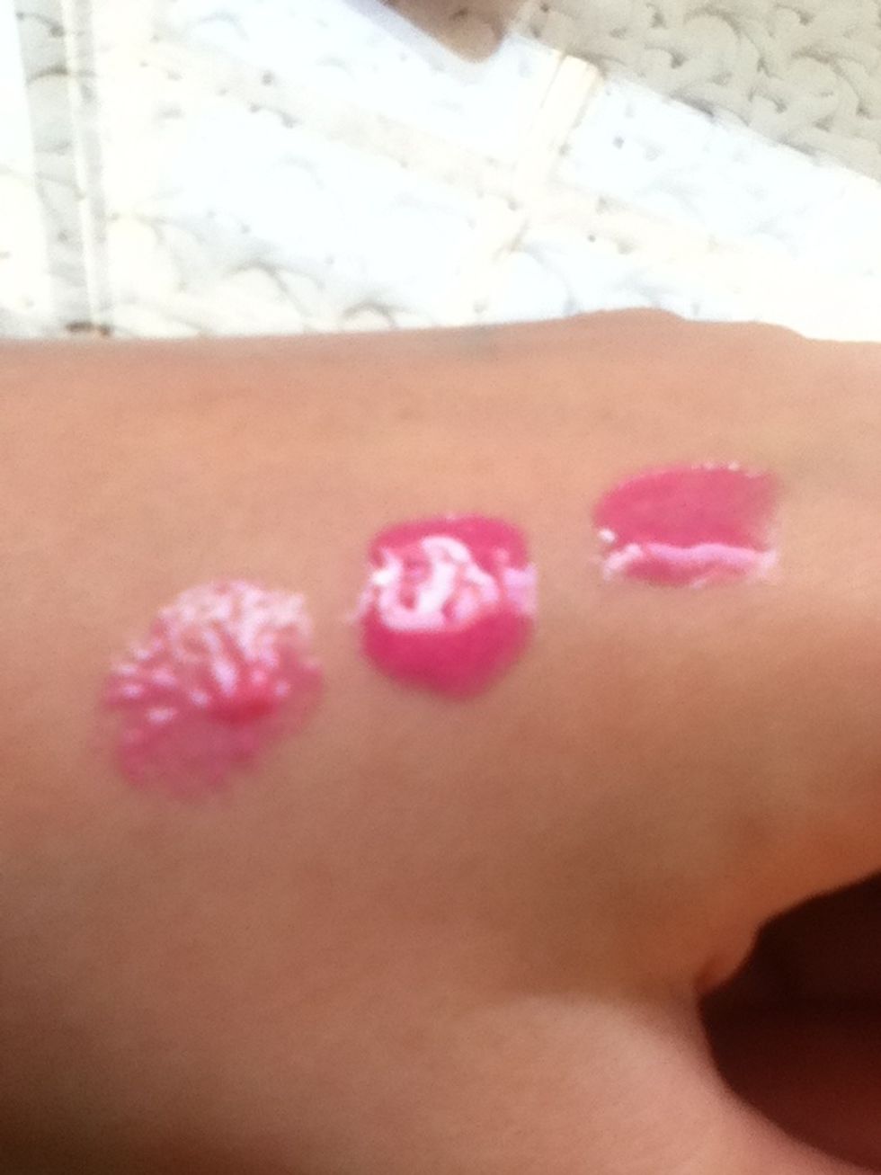 Remember to test the lip balm on your hand to see the colour!