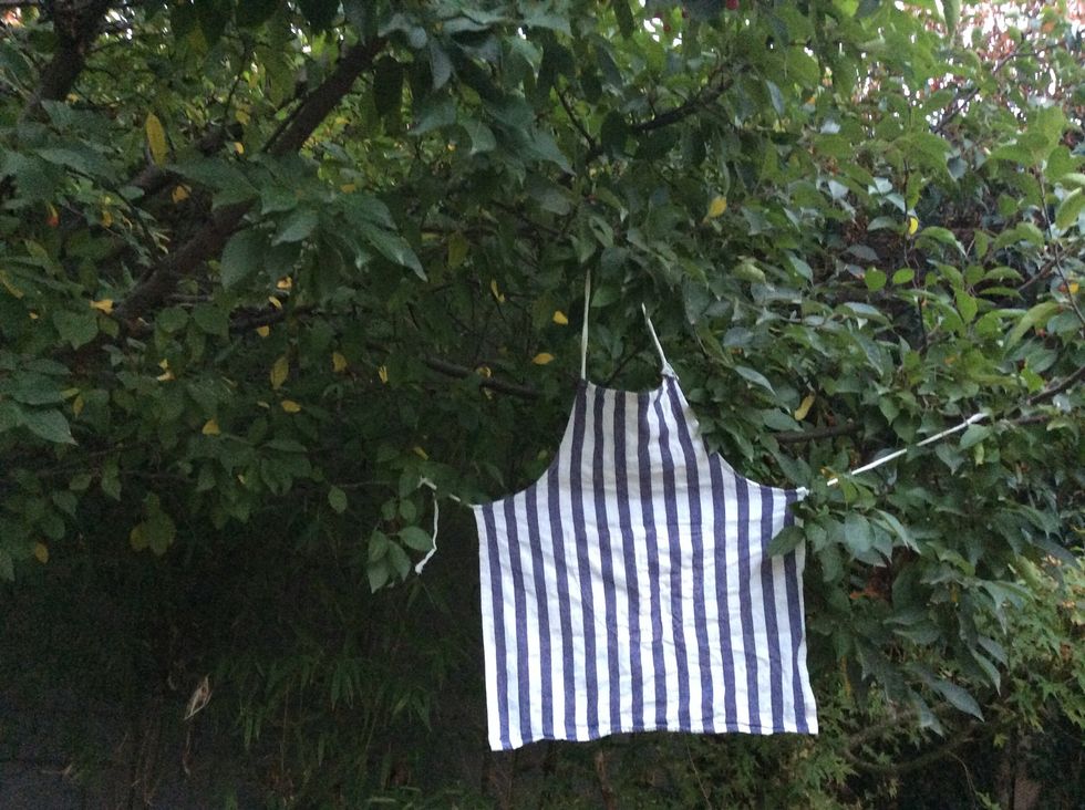 remember to wear an apron