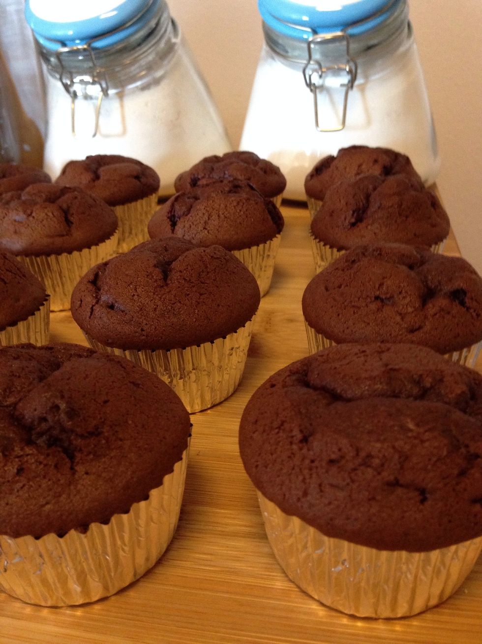 Remove from oven, let cool in pans for 10 minutes, then remove and let cool COMPLETELY on racks - it's important that they are cool before icing!