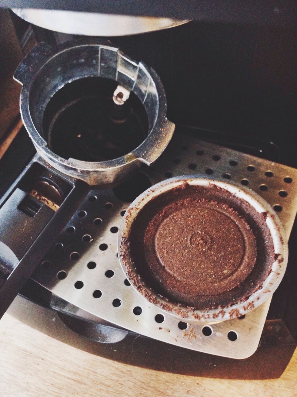 Remove holder from portafilter.