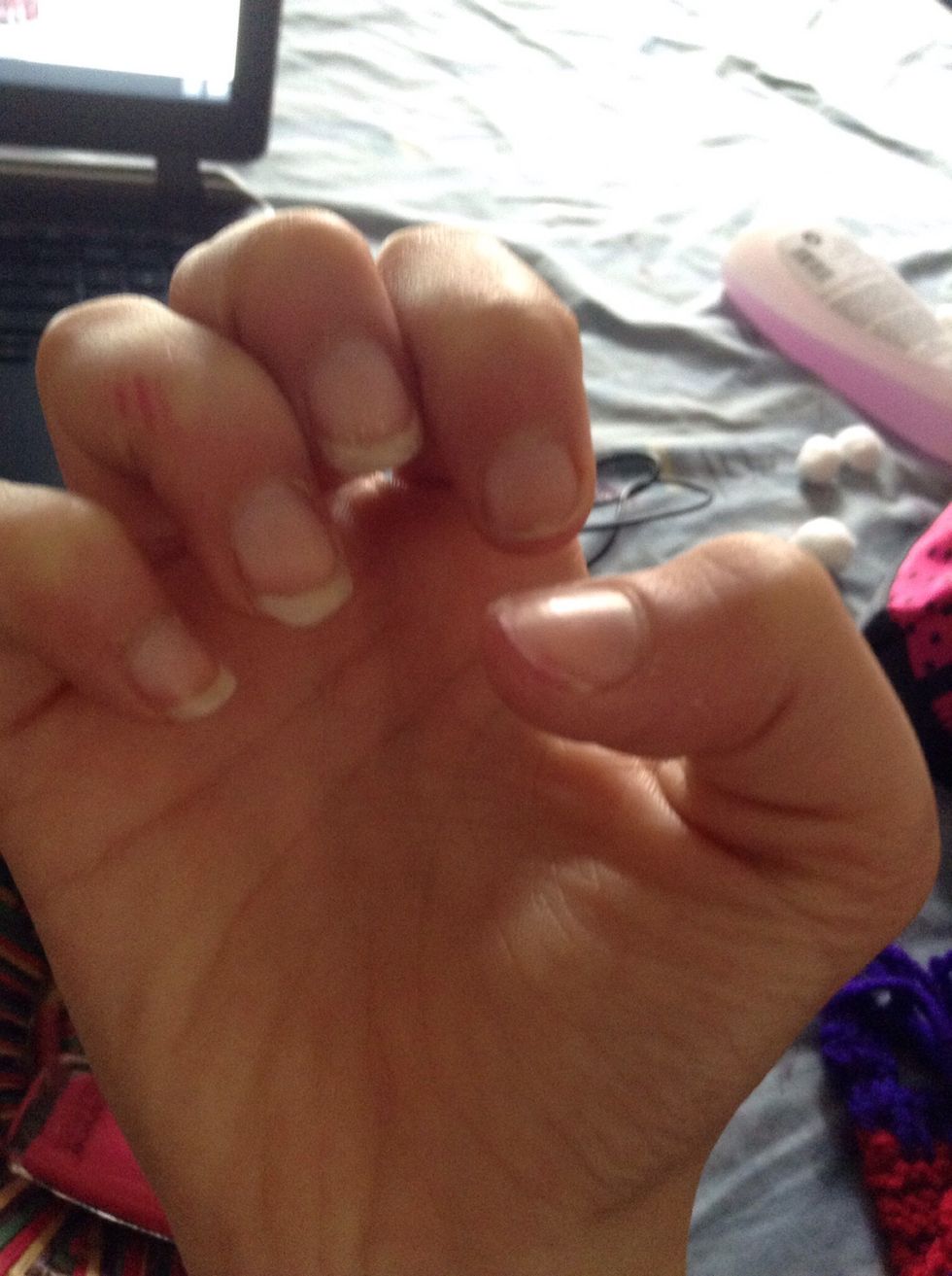 Remove previous color of nail polish