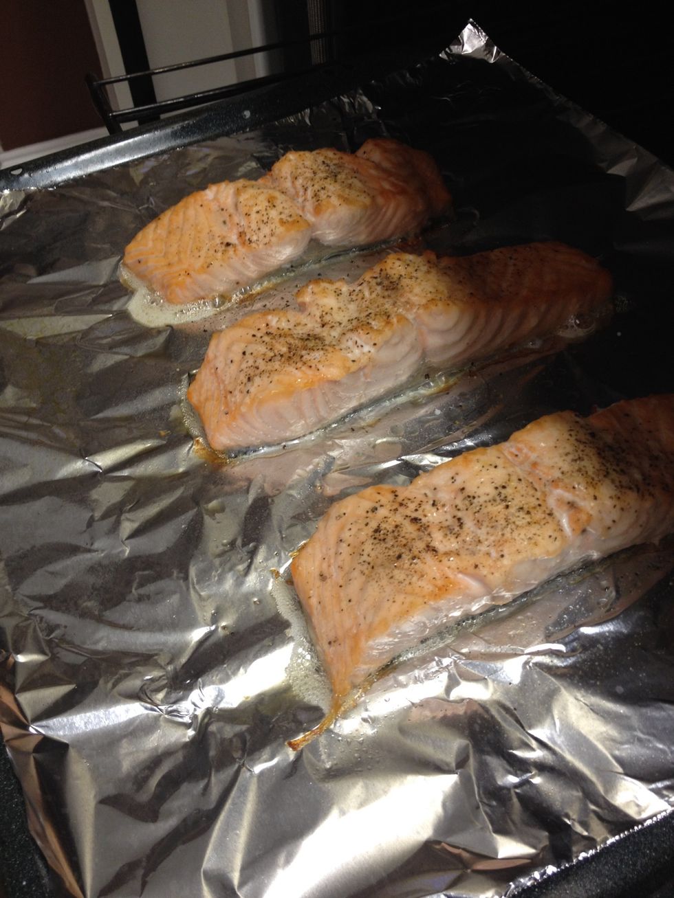 Remove salmon and brush with barbecue sauce.