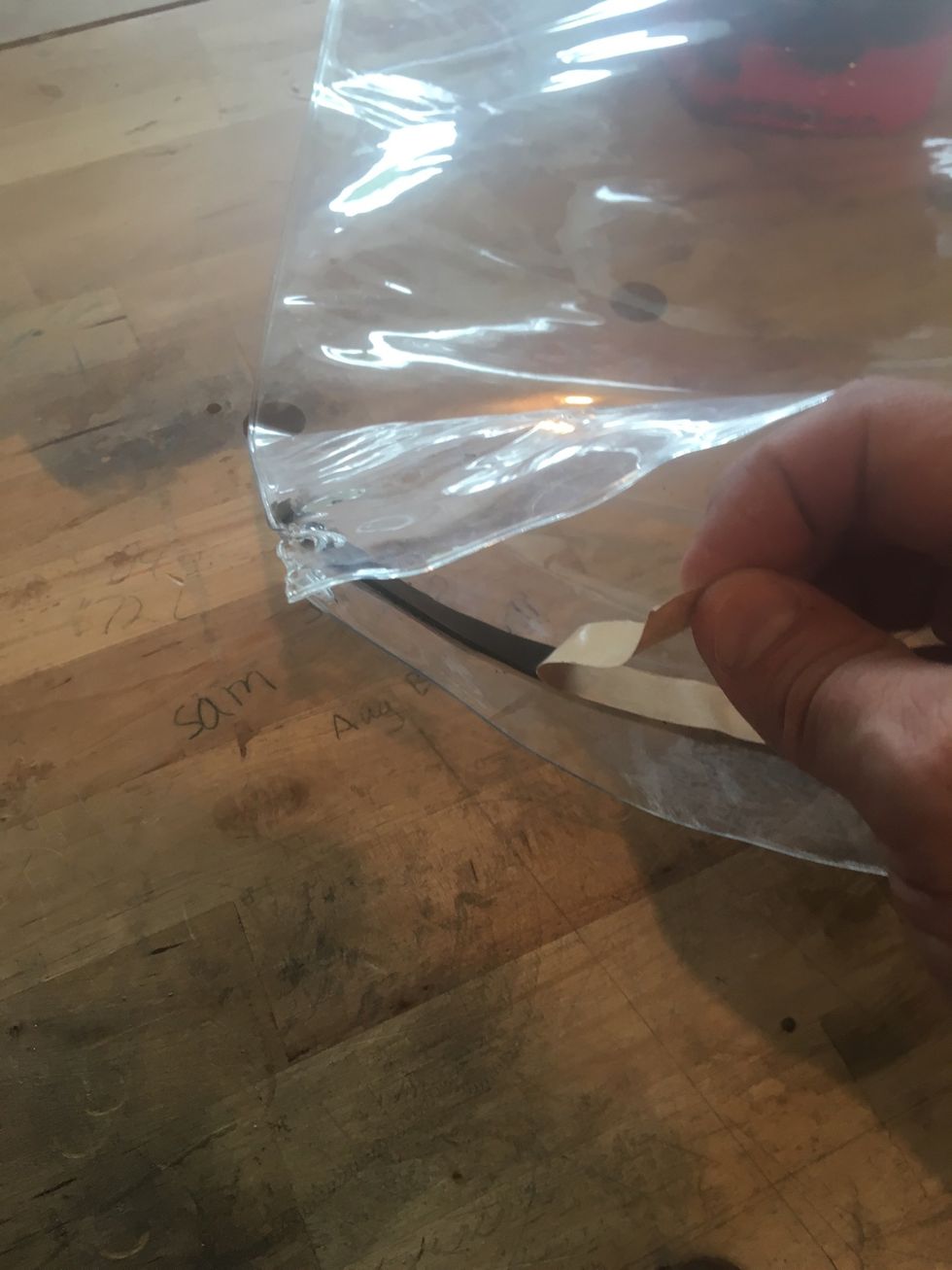 Remove sealing tape cover.