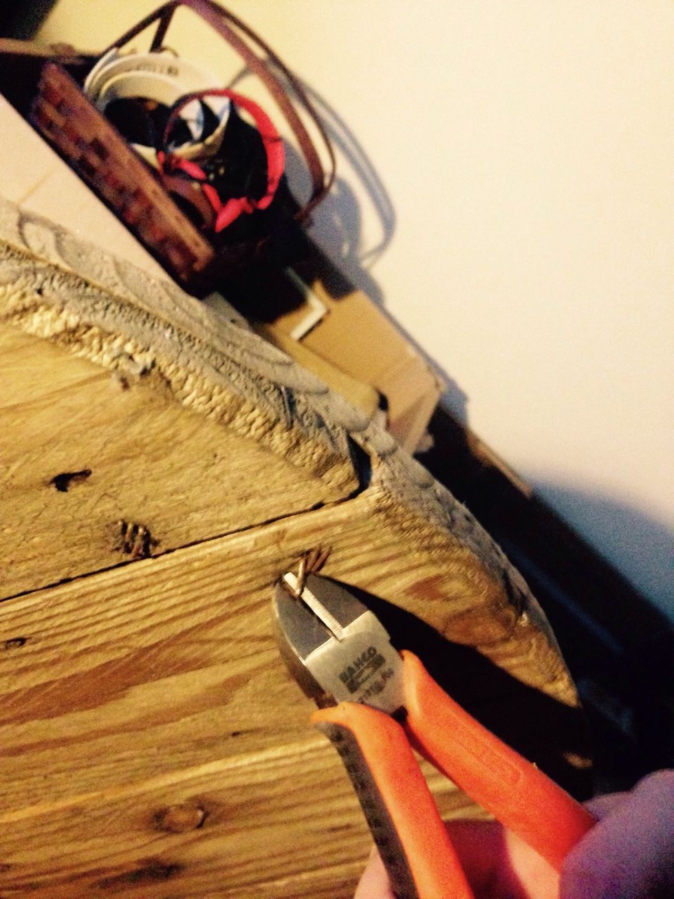 Remove small nails and stuff