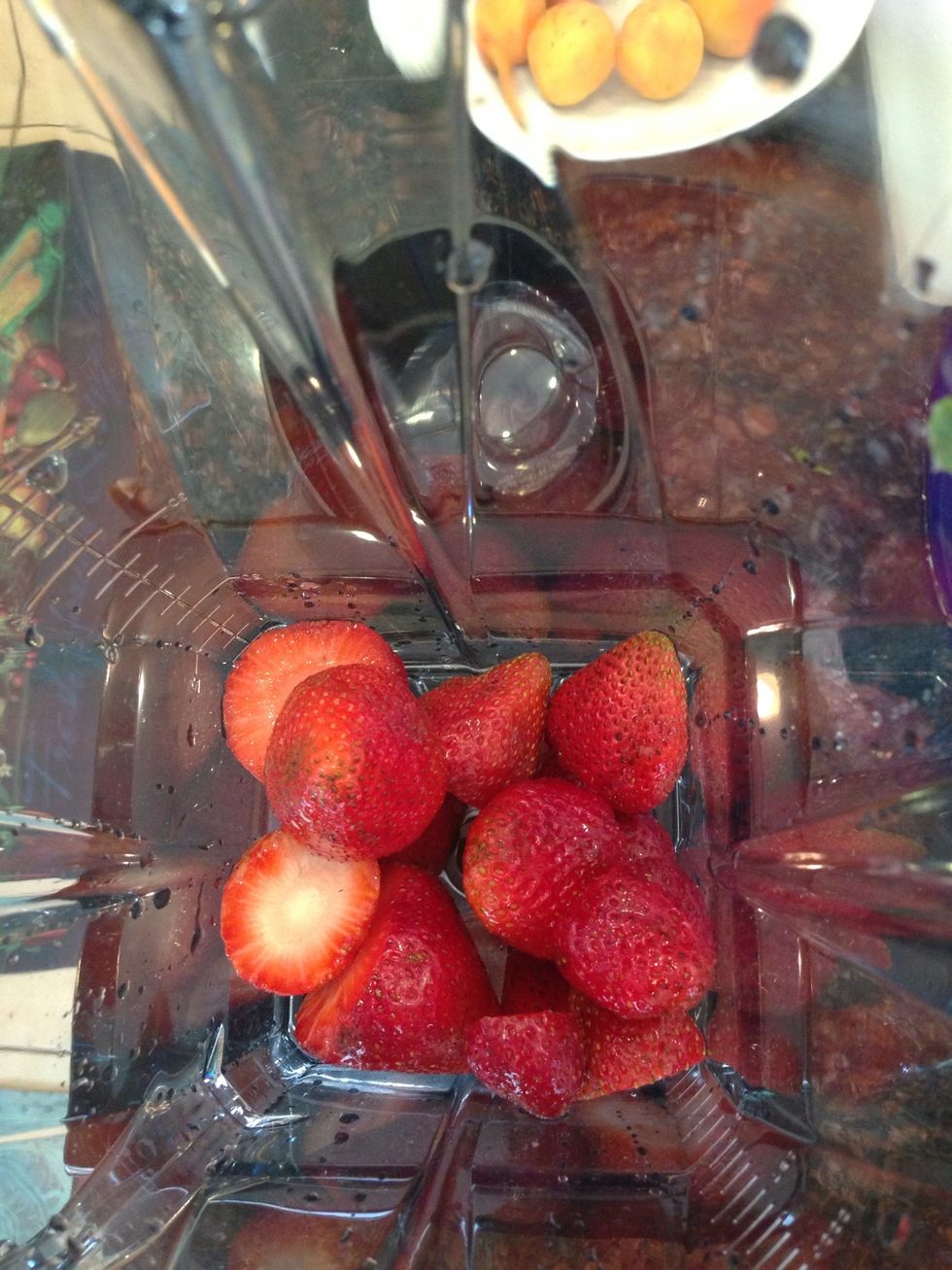 Remove stem from the strawberries.