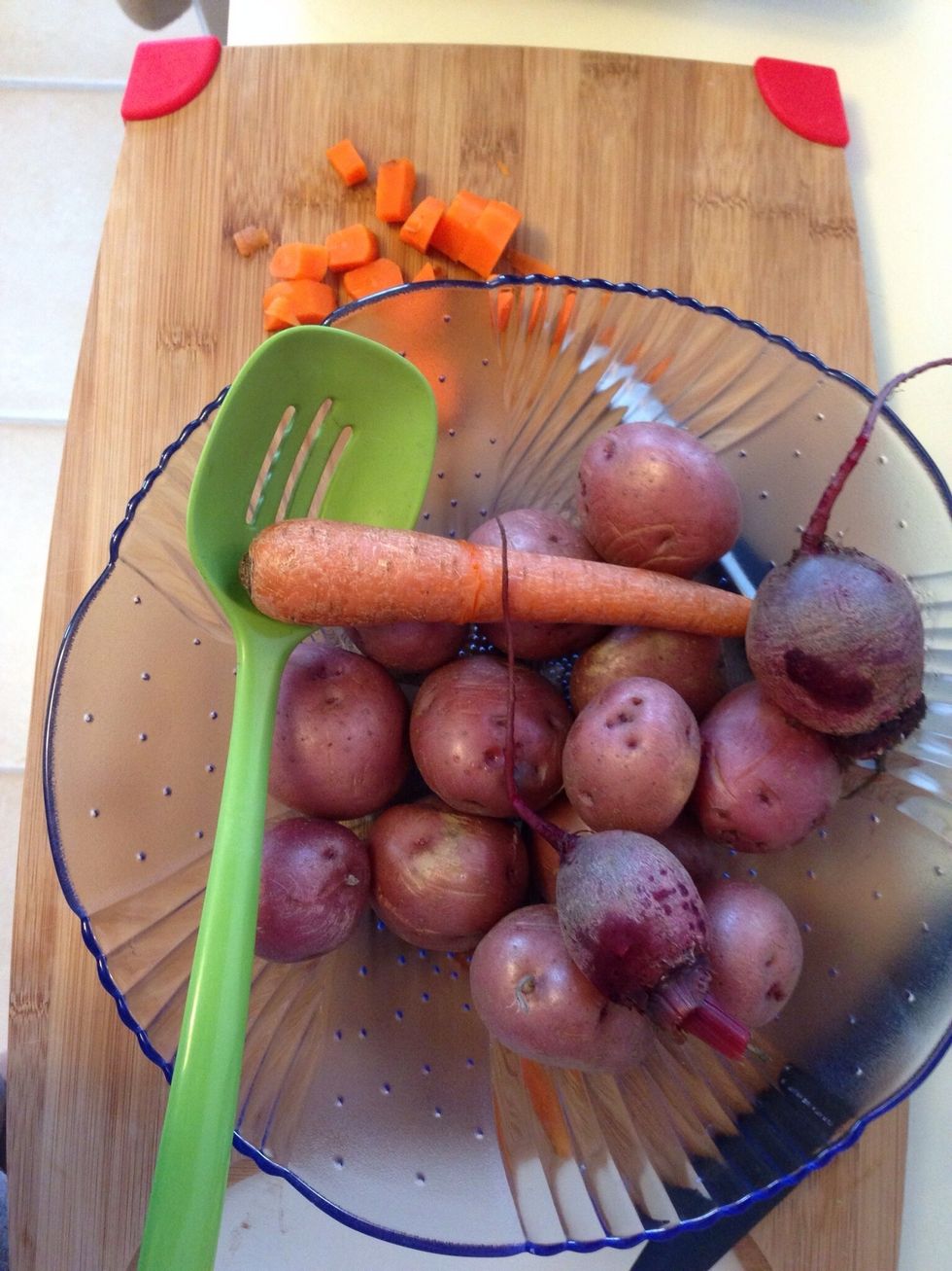 Remove the cooked veg with a slotted spoon and let cool.