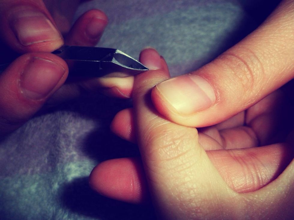 Remove the cuticles with the cuticle nipper. \u2728