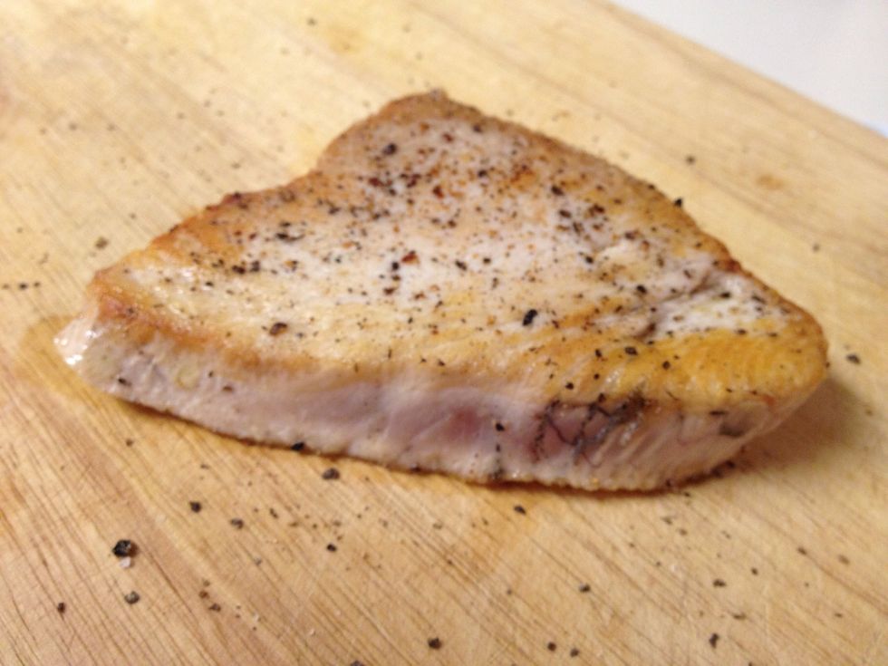 Remove the fish after your desired doneness and let rest for 5 minutes.