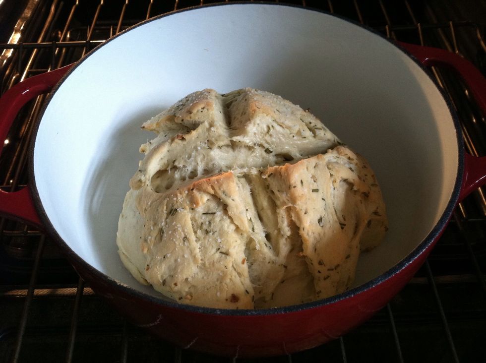 Remove the lid and continue baking for about 15 to 30 minutes. Until the top is crusty and golden brown.