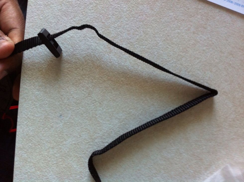 Remove the strap that is already set