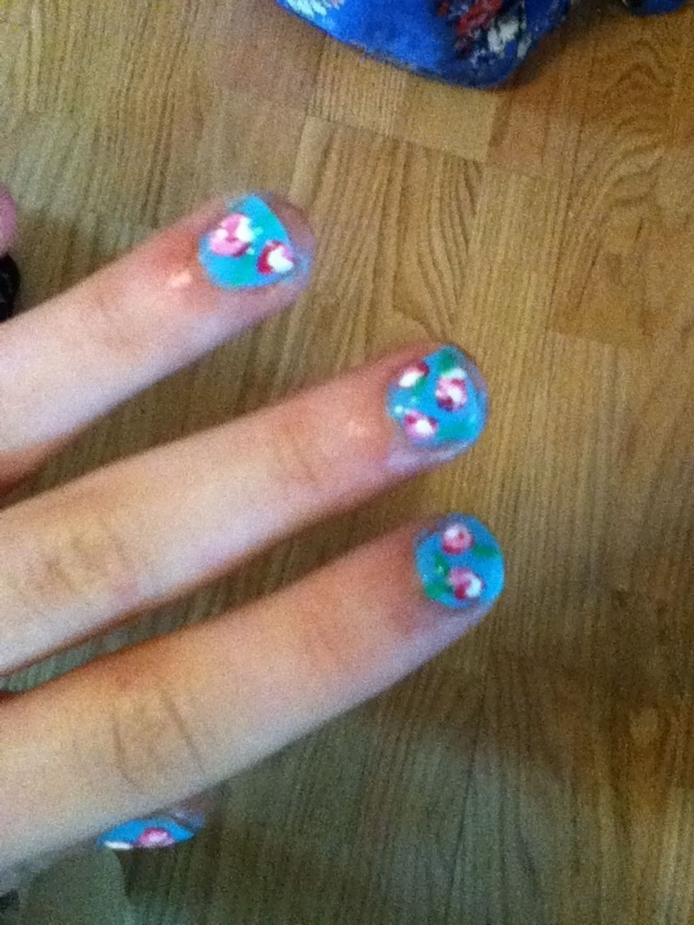 Repeat on all nails! You can try an accent nail or two if you desire!\ud83d\udc95