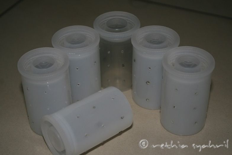 How to Make a Desiccant Container