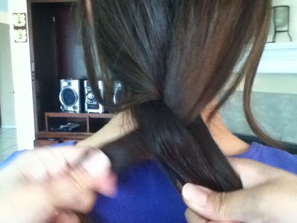 Repeat step 3. Keep hair tight.