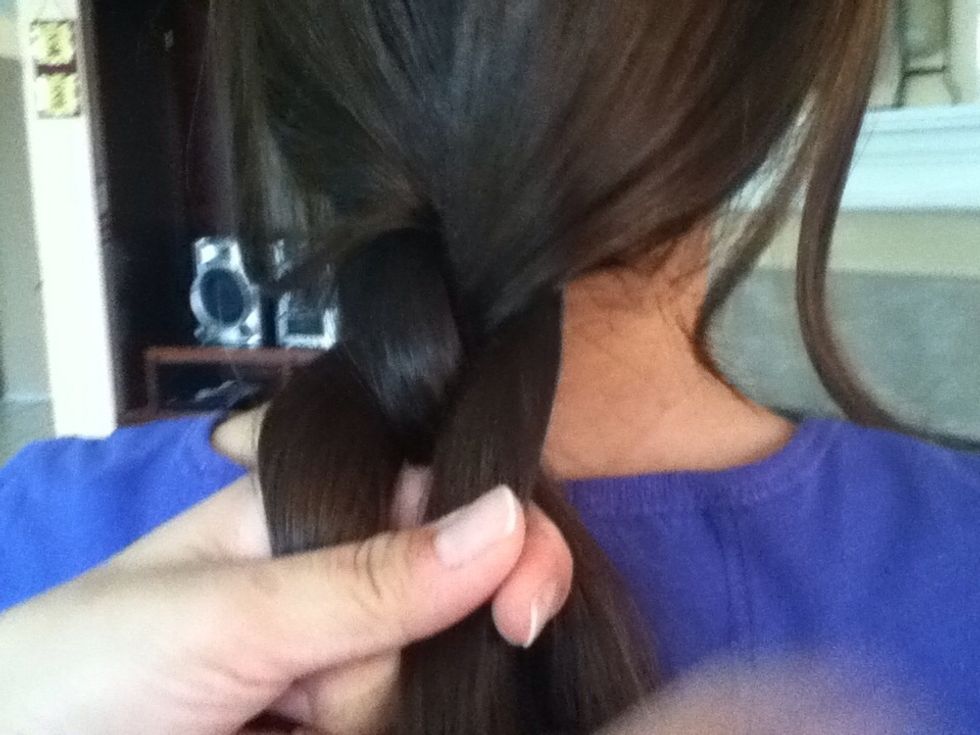 Repeat step 4. Keep hair tight.