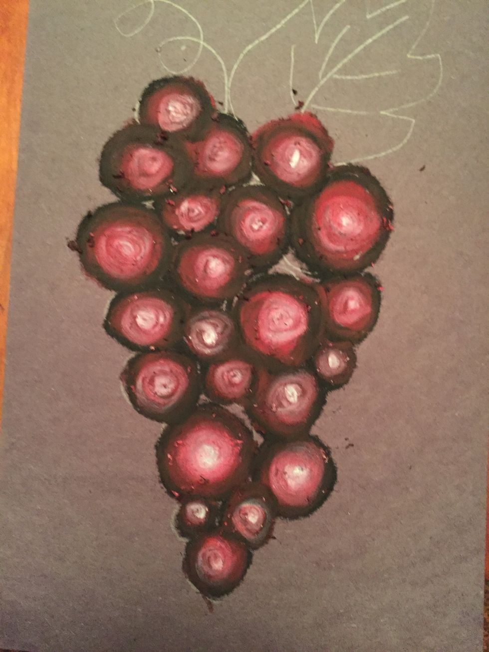 Repeat steps 4-6 to complete all grapes.