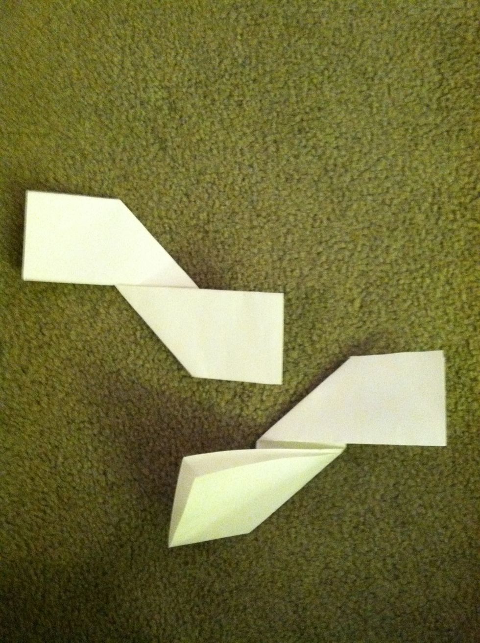 Repeat the previous step for the remaining section, making sure they look the same as in the picture.