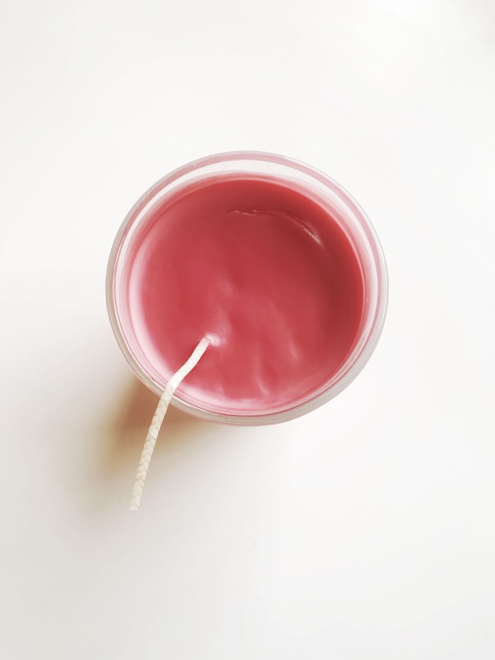 Repeat the same process with the fourth layer and pour in essential oil, let it sit for 10 minutes.