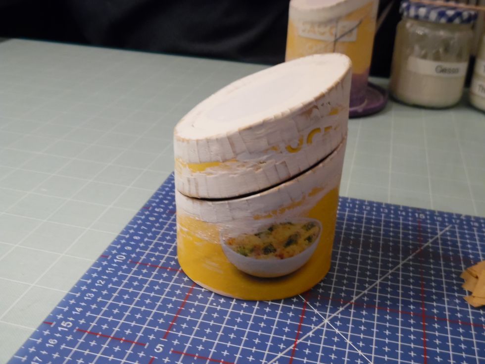 Repeat the texture paste process on both parts of the top
