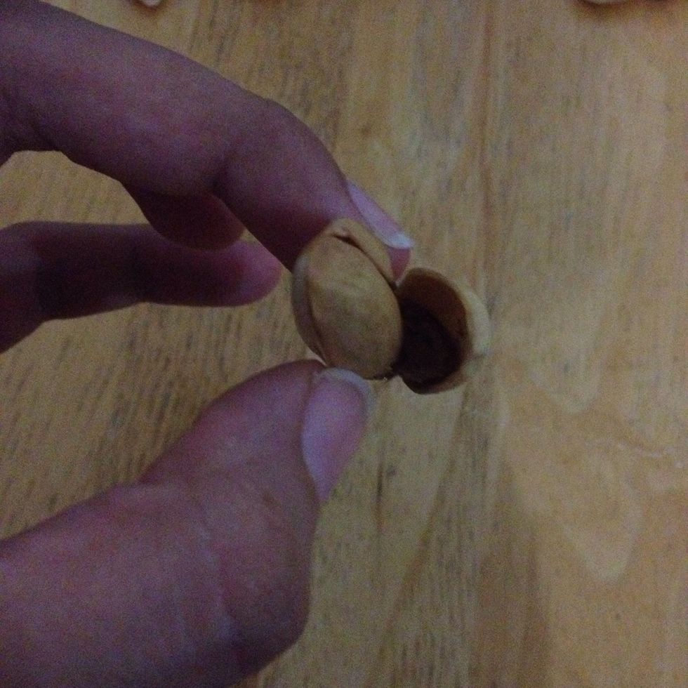 Repeat the way by other pistachio's pill. Look\ud83d\udc46