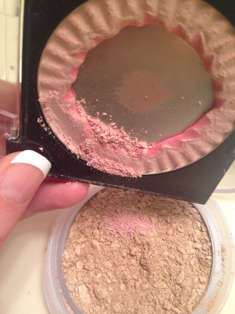 Repeat with other compacts and pour into the first compact.