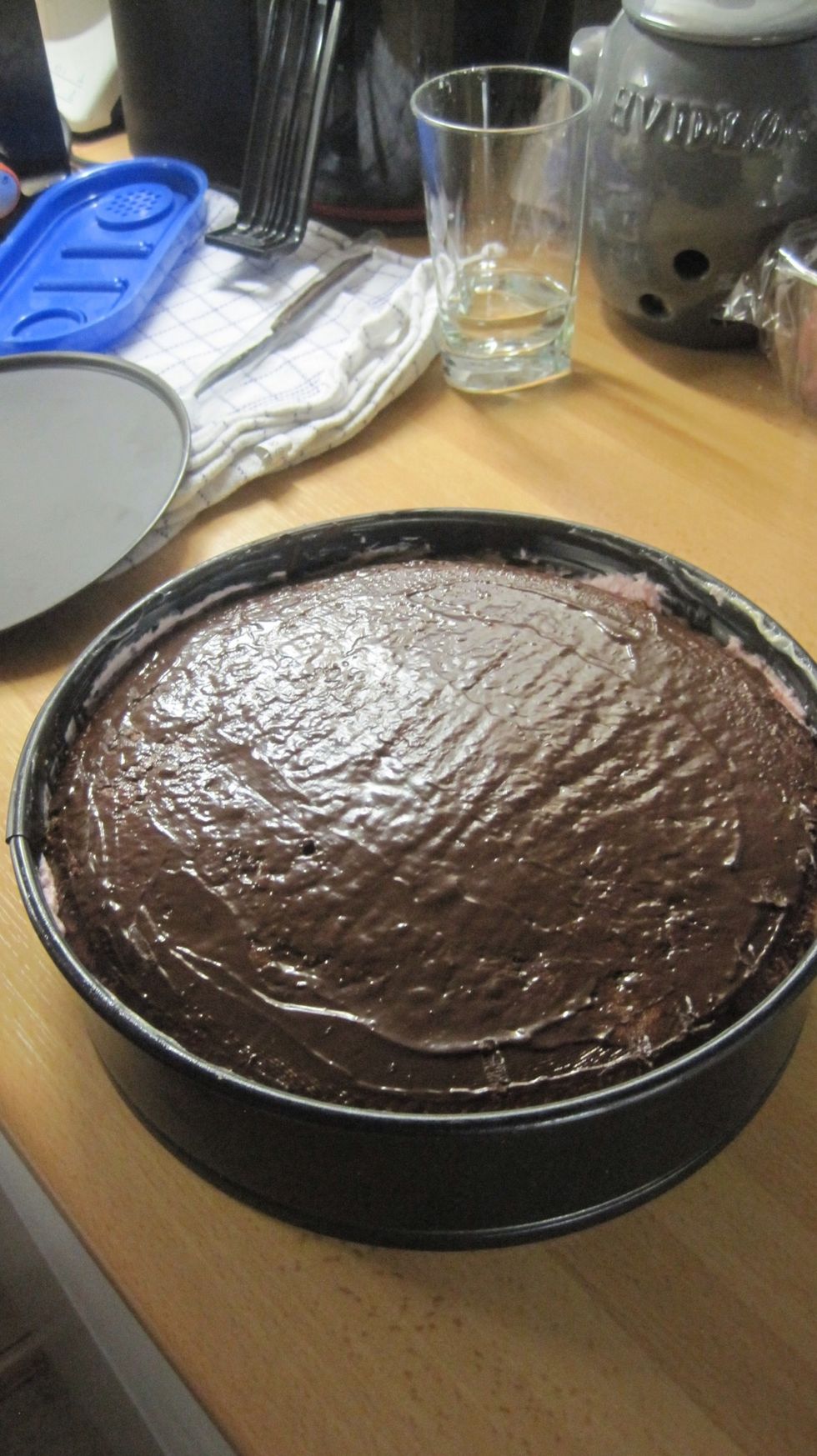 Repeat with the other cake and let them sit in the fridge overnight.