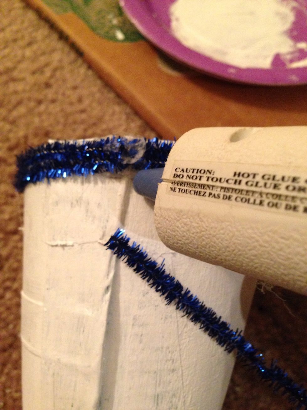 Repeat with the second and third pipe cleaner