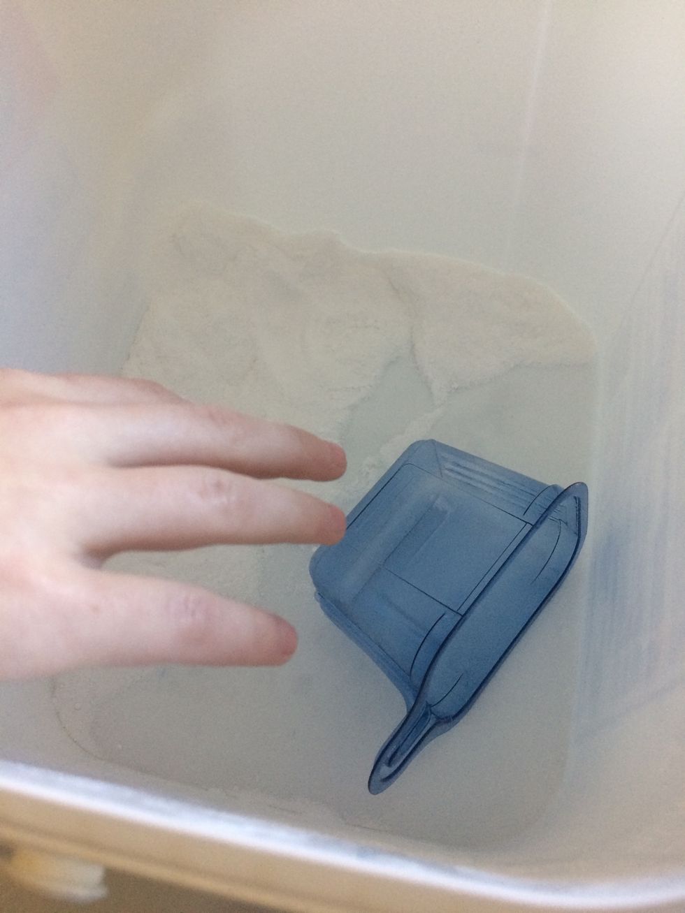 Replace measuring cup and DONT CLOSE THE LID ALL THE WAY!!!!