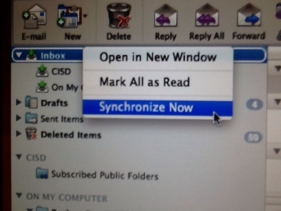 Right click ( or control + click) on your INBOX and choose SYNCHRONIZE NOW.