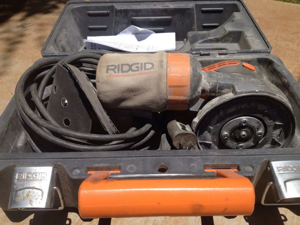 Rigid orbital sander