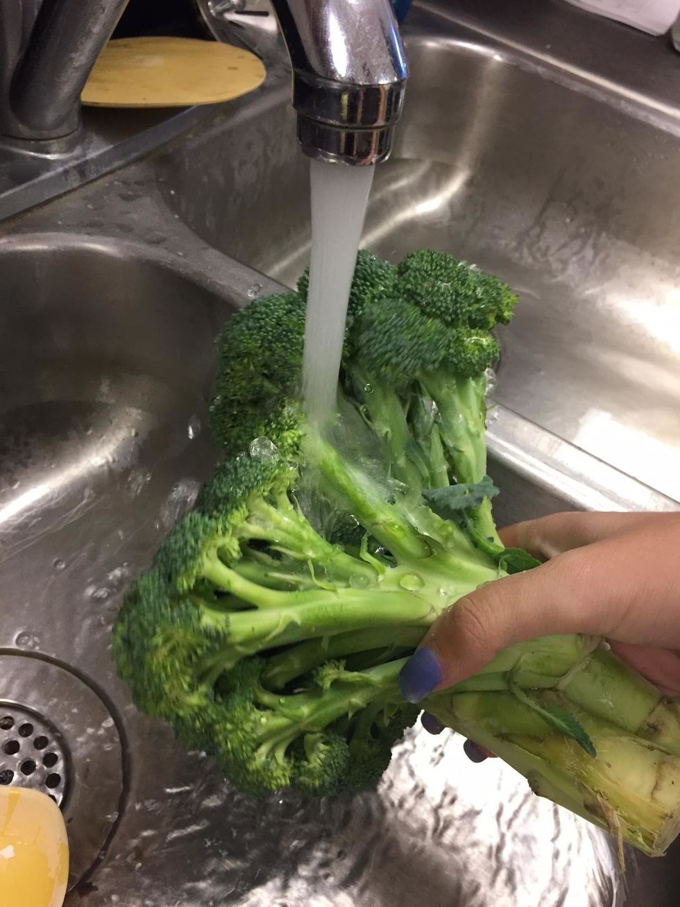 Rinse Broccoli