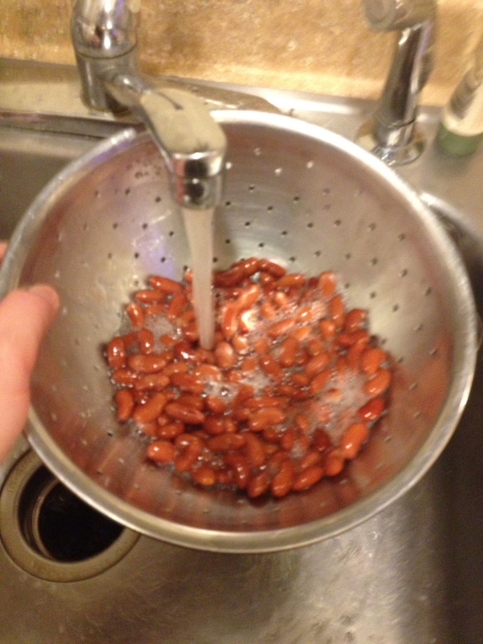Rinse kidney beans and add to broth