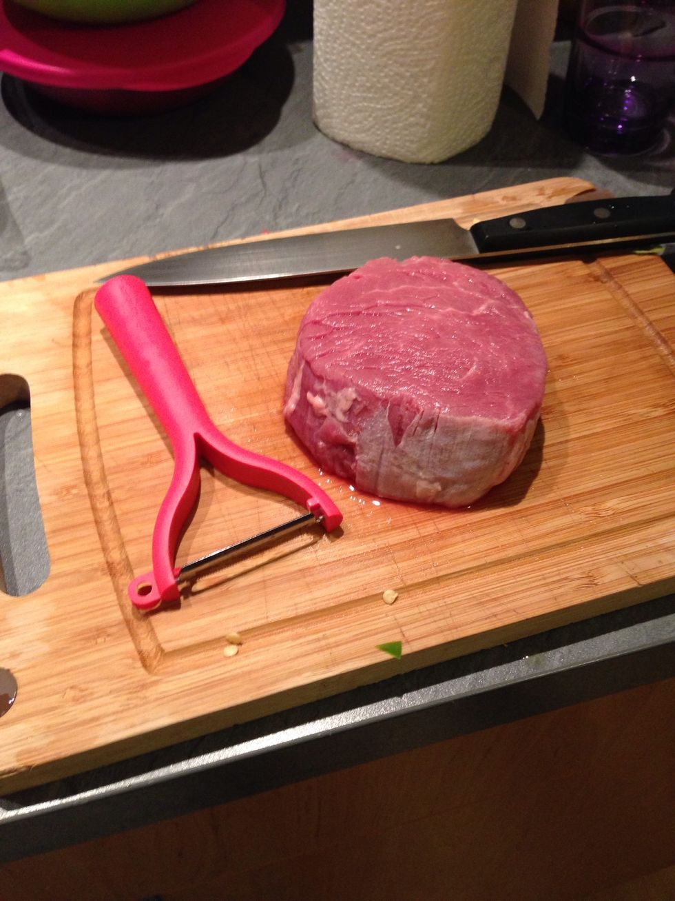 Rinse steak with water