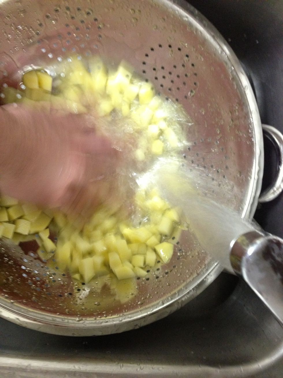 Rinse the potato cubes