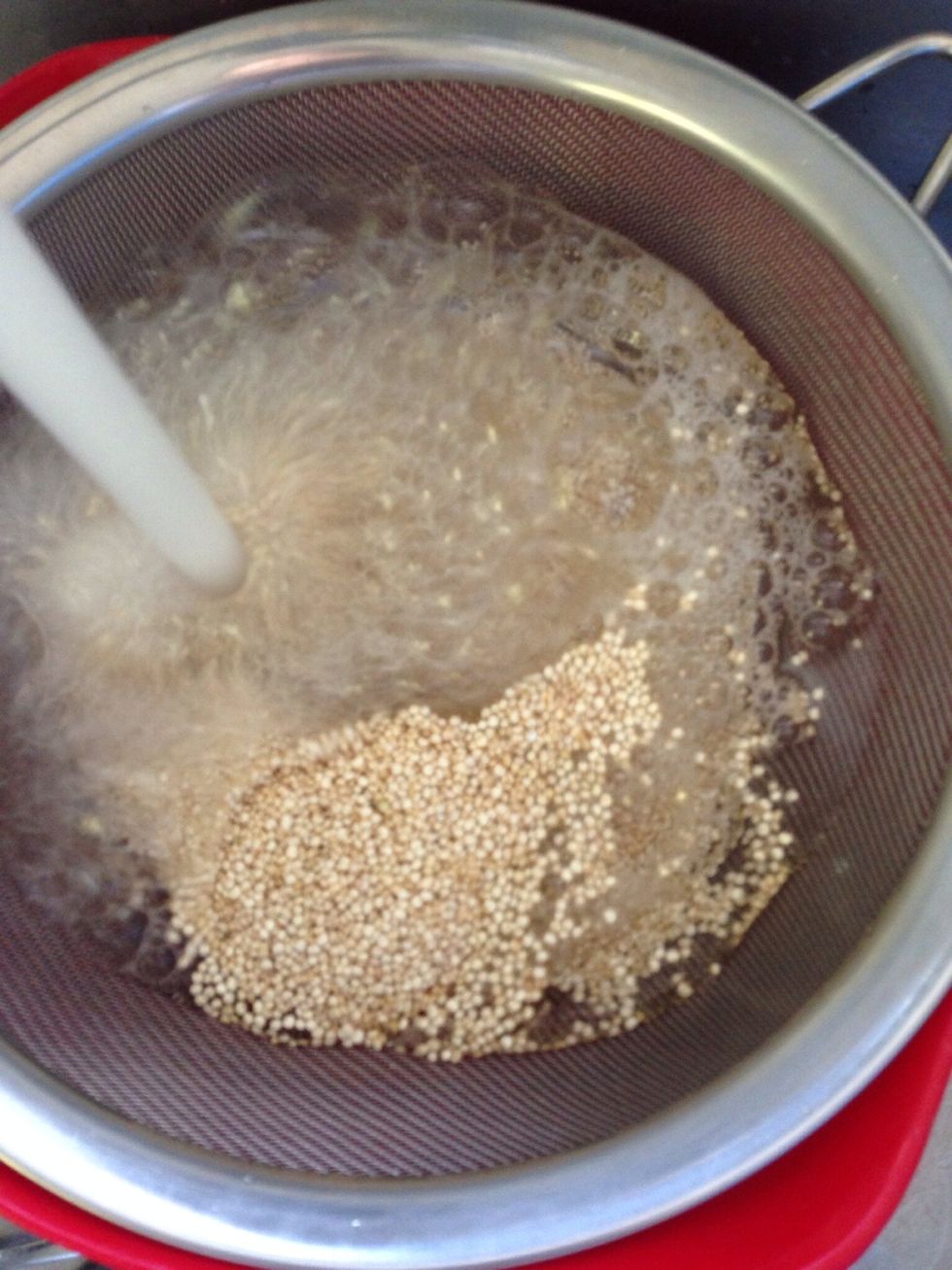 Rinse the quinoa under running water to get rid of any grit